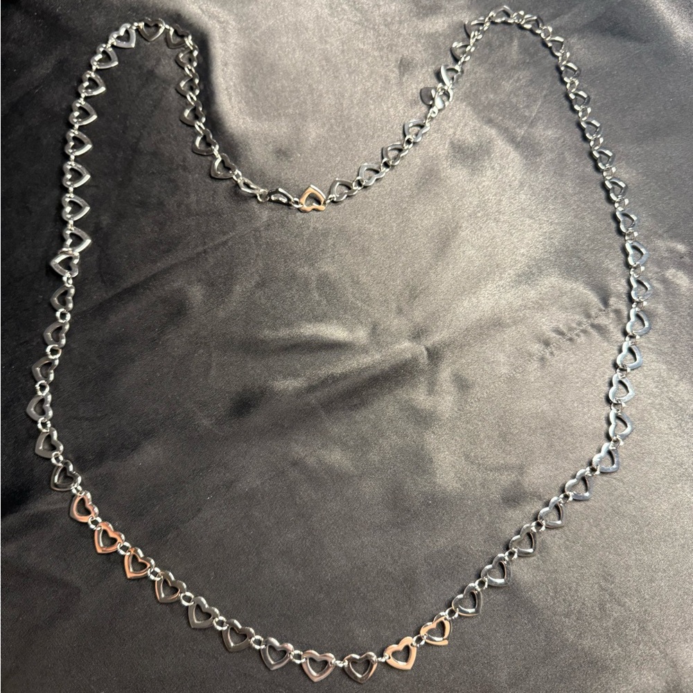 Elegant Silver Chain Necklace with Classic Link Design